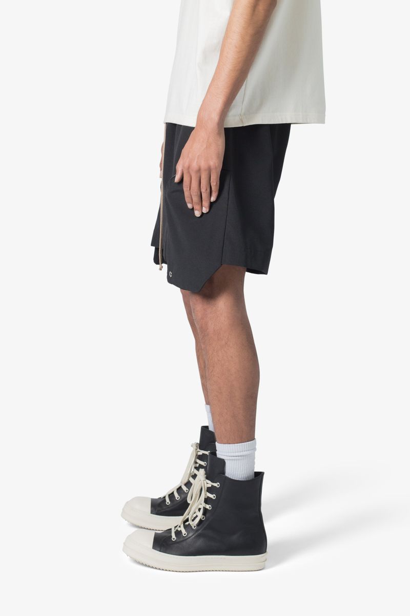 Mnml Front Pocket Geo Shorts